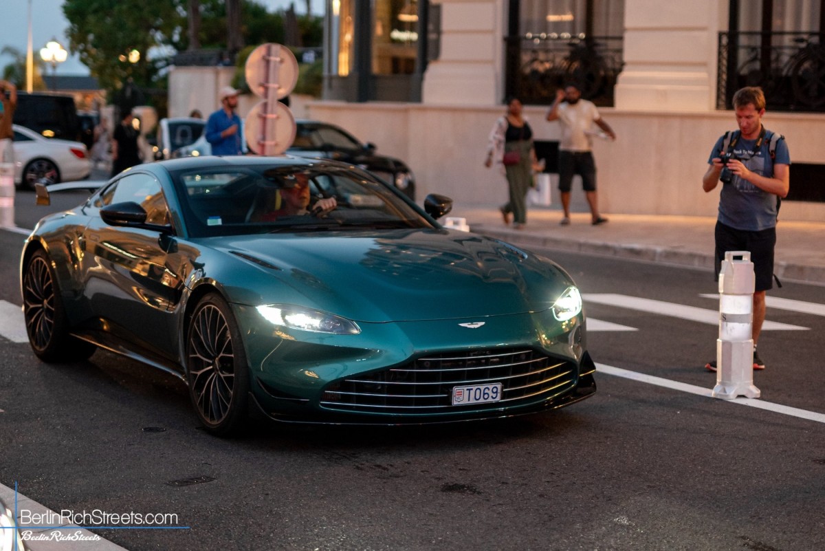 Aston Martin V8 Vantage F1 Edition spotted in Monaco — BerlinRichStreets